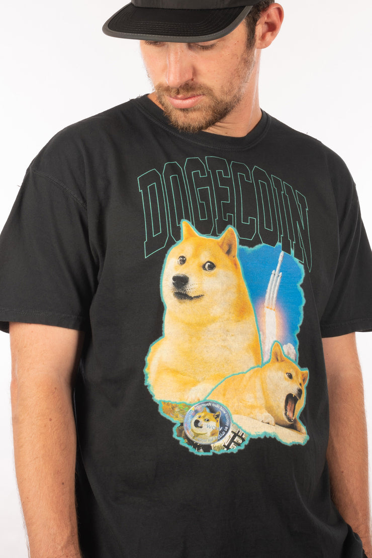 Dogecoin to the Moon T-Shirt (Black)