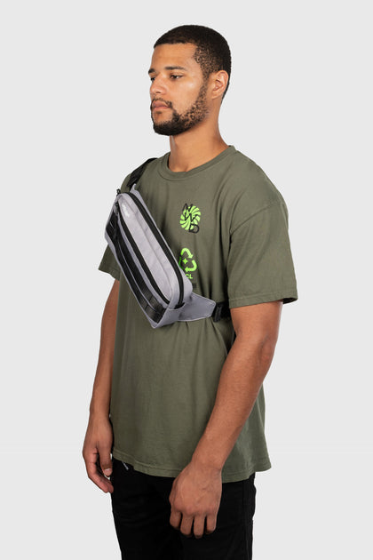 Essential Crossbody Bag (Grey) – The Official Brand