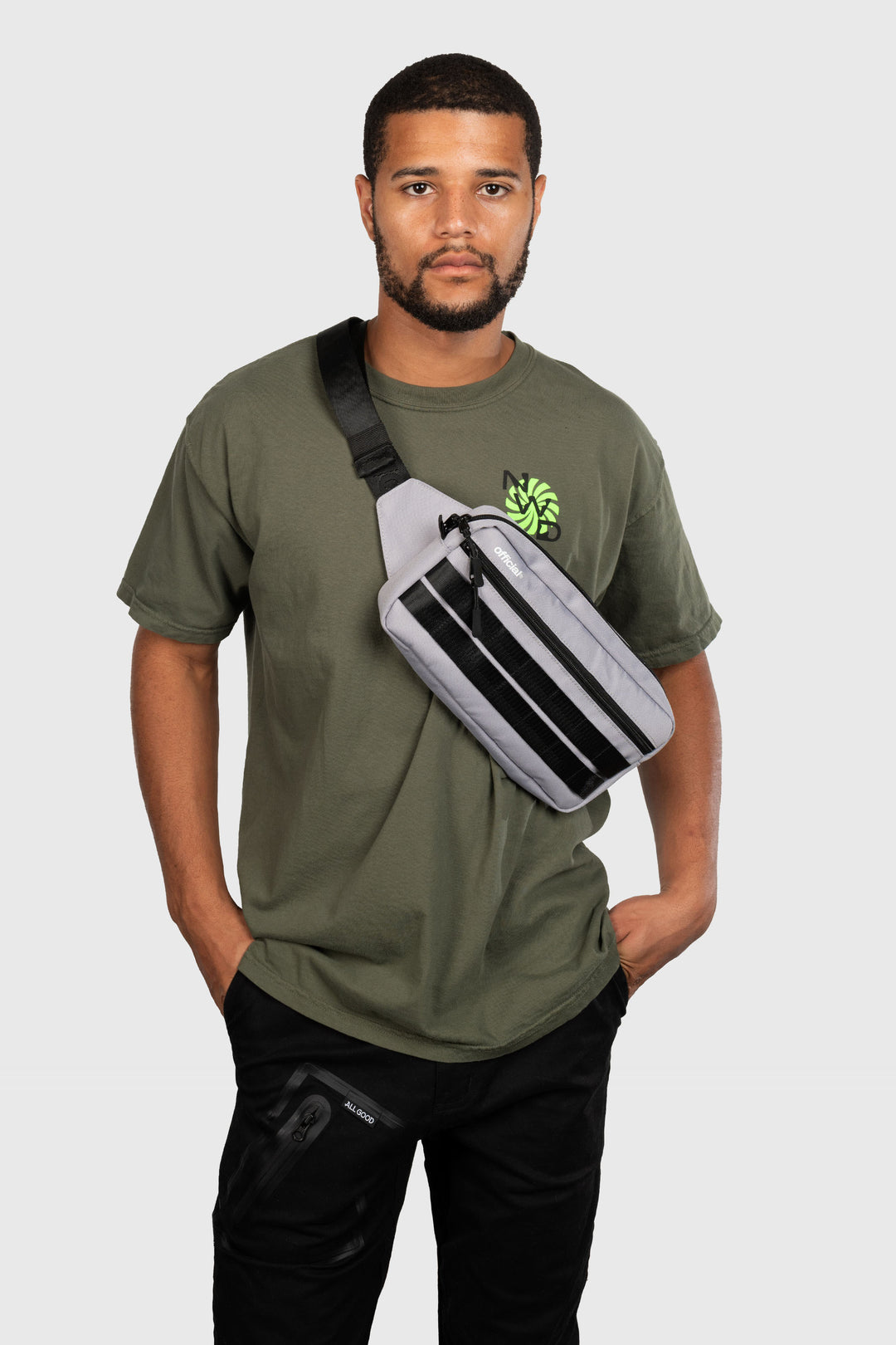 Official-Essential-Shoulder-